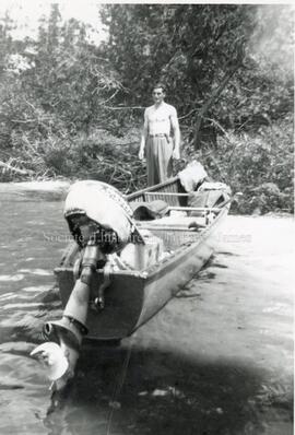 Embarcation dont se servait Louis-Philippe Savard pour le ravitaillement au lac Boisvert