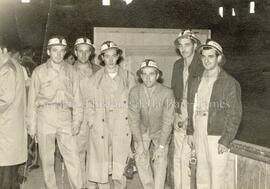 Représentants des mines de Chibougamau pour une     compétition de sauvetage minier