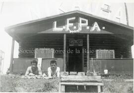 Bureau du L.F.P.A. à Nikauba