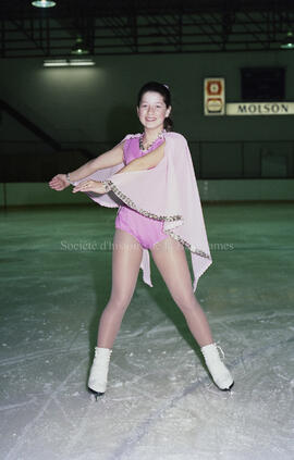 Spectacle d’enfants de patinage artistique à Lebel-sur-Quévillon