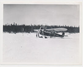 CF-AHG et Union Jack, secteur des lacs Nichicun et Naokokan, hiver 1941-1942.