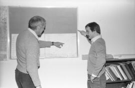 Des travailleurs de la compagnie des Produits forestiers Saucier à Lebel-sur-Quévillon