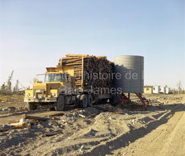 Machinerie de Domtar en forêt à Lebel-sur-Quévillon