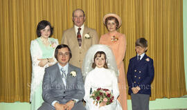 Mariage de Ginette Frenette et Jeff Butler accompagnés leurs invités à Lebel-sur-Quévillon