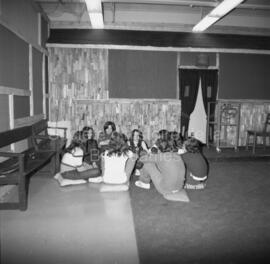 Groupe d’élèves dans une classe de l’école J.A. Tremblay