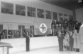 Installation du drapeau aux finales des Jeux du Québec à Chapais