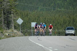 Groupe de cyclistes à Chibougamau