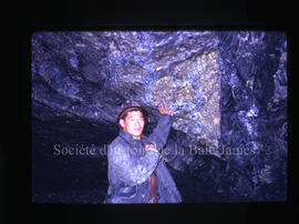 Sous terre à la mine Campbell. Evan Lowe et minéralisation.