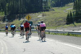 Groupe de cyclistes à Chibougamau