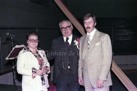 M. et Mme Poirier et une autre personne à l’occasion de leur départ de Lebel-sur-Quévillon