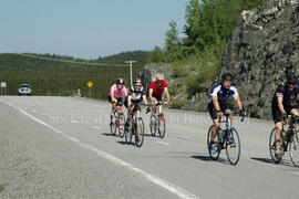 Groupe de cyclistes à Chibougamau