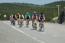 Groupe de cyclistes à Chibougamau