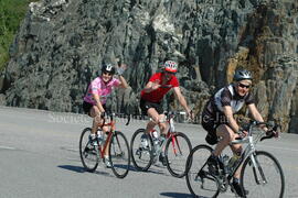 Groupe de cyclistes à Chibougamau