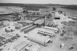 Vue aérienne de la scierie de Barrette-Saucier à Lebel-sur-Quévillon