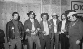 Groupe d’hommes lors du Festival Western de Lebel-sur-Quévillon