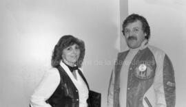 Un homme et une femme pour une partie de hockey à Lebel-sur-Quévillon