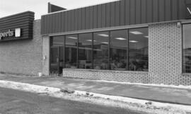 Extérieur du restaurant aux Quatre à Lebel-sur-Quévillon