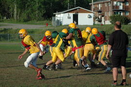 Match de l'équipe de football Troïlus de Chibougamau.