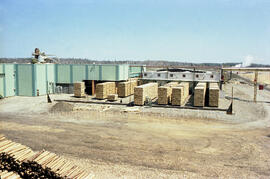 Cours extérieur de l’usine Domtar à Lebel-sur-Quévillon
