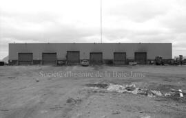 Garage de la compagnie des Produits forestiers Saucier à Lebel-sur-Quévillon