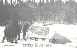 Tracteur dans la glace