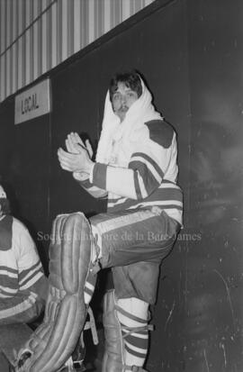 Gardien de but hommes lors du championnat provincial de Hockey opposant Domtar et les Flames de G...