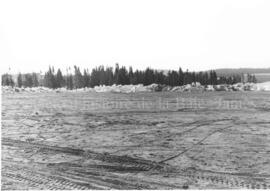 Terrain avant la construction de l'aréna de Chibougamau.
