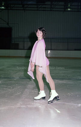 Spectacle d’enfants de patinage artistique à Lebel-sur-Quévillon