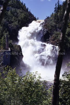Val-Jalbert water falls in June.