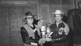 Deux hommes lors du Festival Western de Lebel-sur-Quévillon