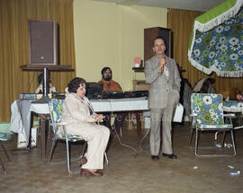 Trois personnes pour le départ de M. Gérard Paradis de Lebel-sur-Quévillon