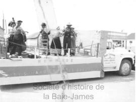 Chars allégoriques de la fête de la Saint Jean-Baptiste