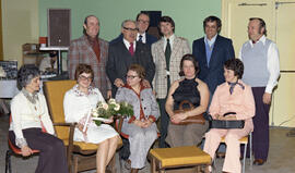 Groupe de personnes à la soirée de dépar W Whittom de Lebel-sur-Quévillon