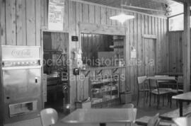 Intérieur du chalet à la pente de ski de Lebel-sur-Quévillon