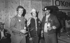 Trois hommes lors du Festival Western de Lebel-sur-Quévillon