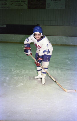 Joueuse de hockey à Lebel-sur-Quévillon