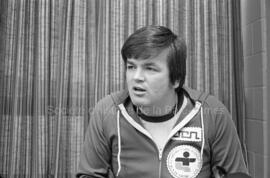 Un homme aux finales des Jeux du Québec à Chapais