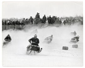 Des coureurs en pleine course