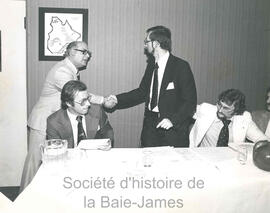 Yves Bérubé, ministre des Richesses naturelles, et Jean-Paul Lanctôt