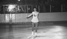 Spectacle de patinage artistique à Lebel-sur-Quévillon