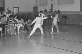 Combat d’escrime aux finales des Jeux de Québec à Chapais