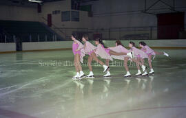 Spectacle d’enfants de patinage artistique à Lebel-sur-Quévillon