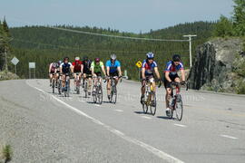 Groupe de cyclistes à Chibougamau