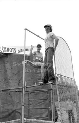Un enfant pour les courses de canots et activités ayant eu lieu à Lebel-sur-Quévillon
