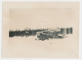 CF-AHG et Union Jack, secteur des lacs Nichicun et Naokokan, hiver 1941-1942.