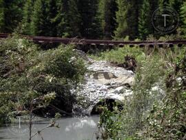 Chemin de fer après l'inondation