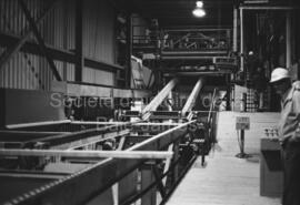 Vue de l’intérieur de la scierie Domtar à Lebel-sur-Quévillon