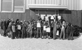 Groupe d’étudiants en grève à Lebel-sur-Quévillon