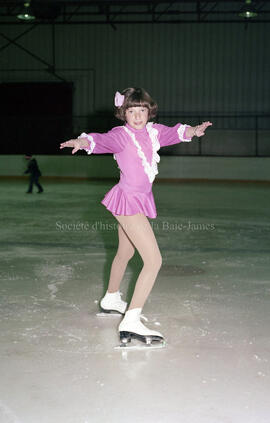 Spectacle d’enfants de patinage artistique à Lebel-sur-Quévillon