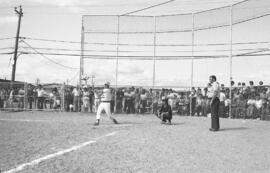 Partie de baseball lors de la fête du 15e de Lebel-sur-Quévillon